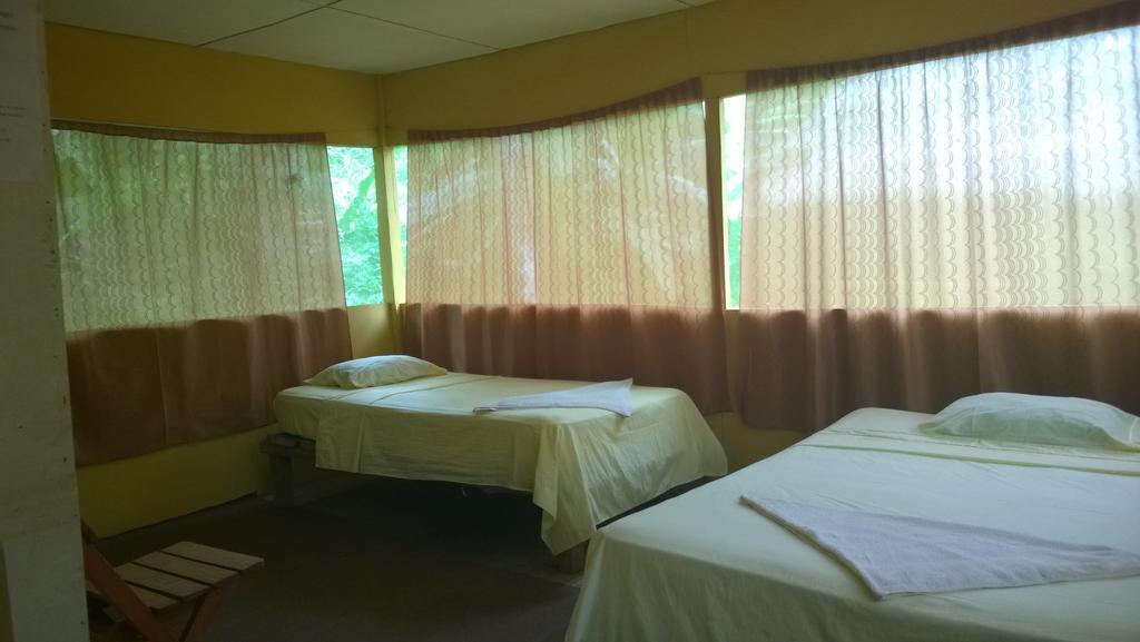 Amazon Queen Lodge Mazan Bilik gambar
