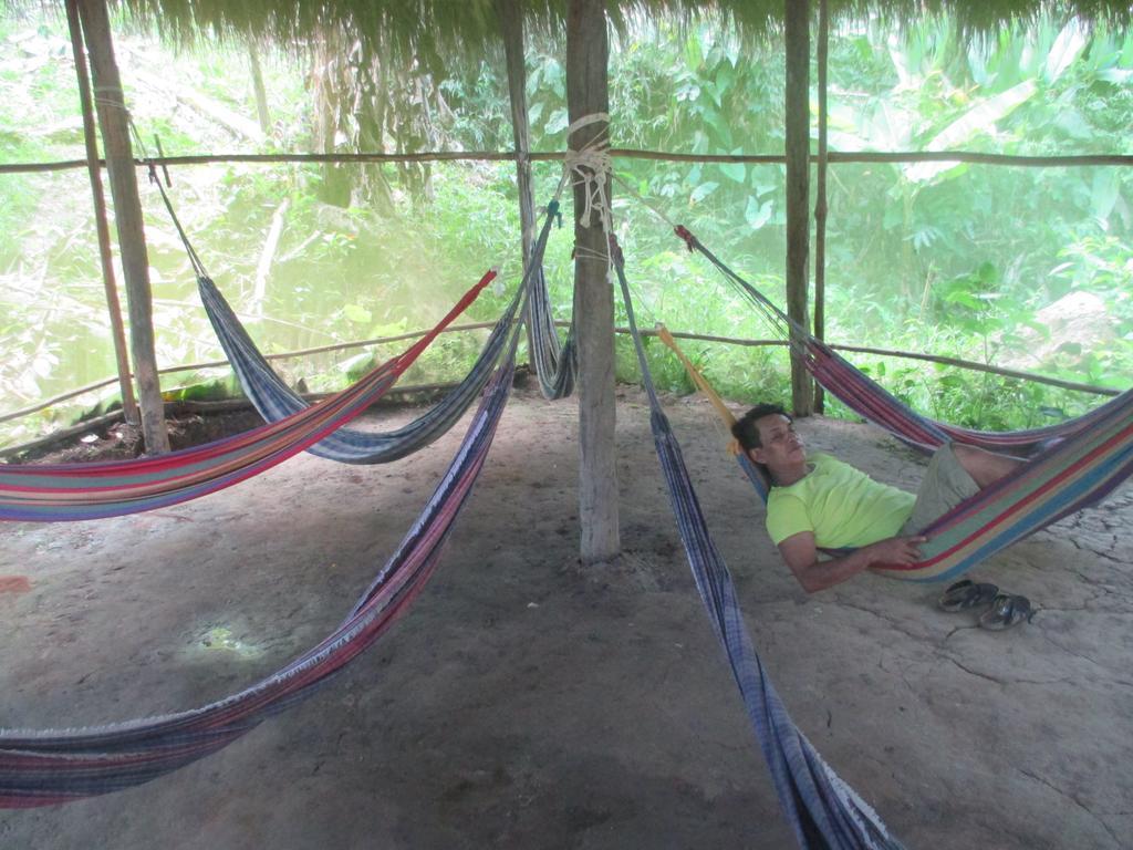 Amazon Queen Lodge Mazan Bilik gambar