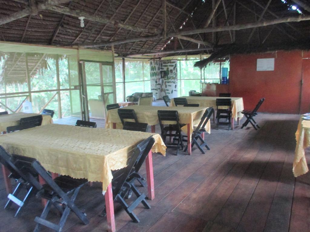 Amazon Queen Lodge Mazan Bilik gambar