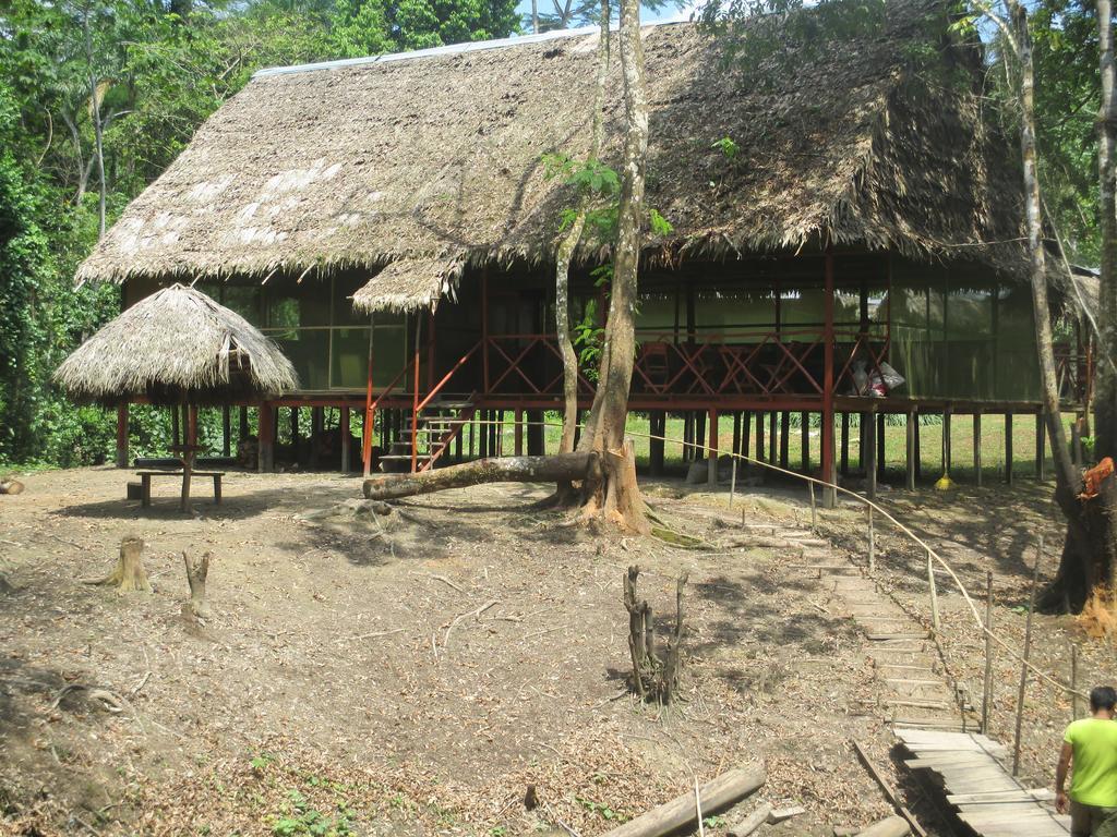 Amazon Queen Lodge Mazan Bilik gambar