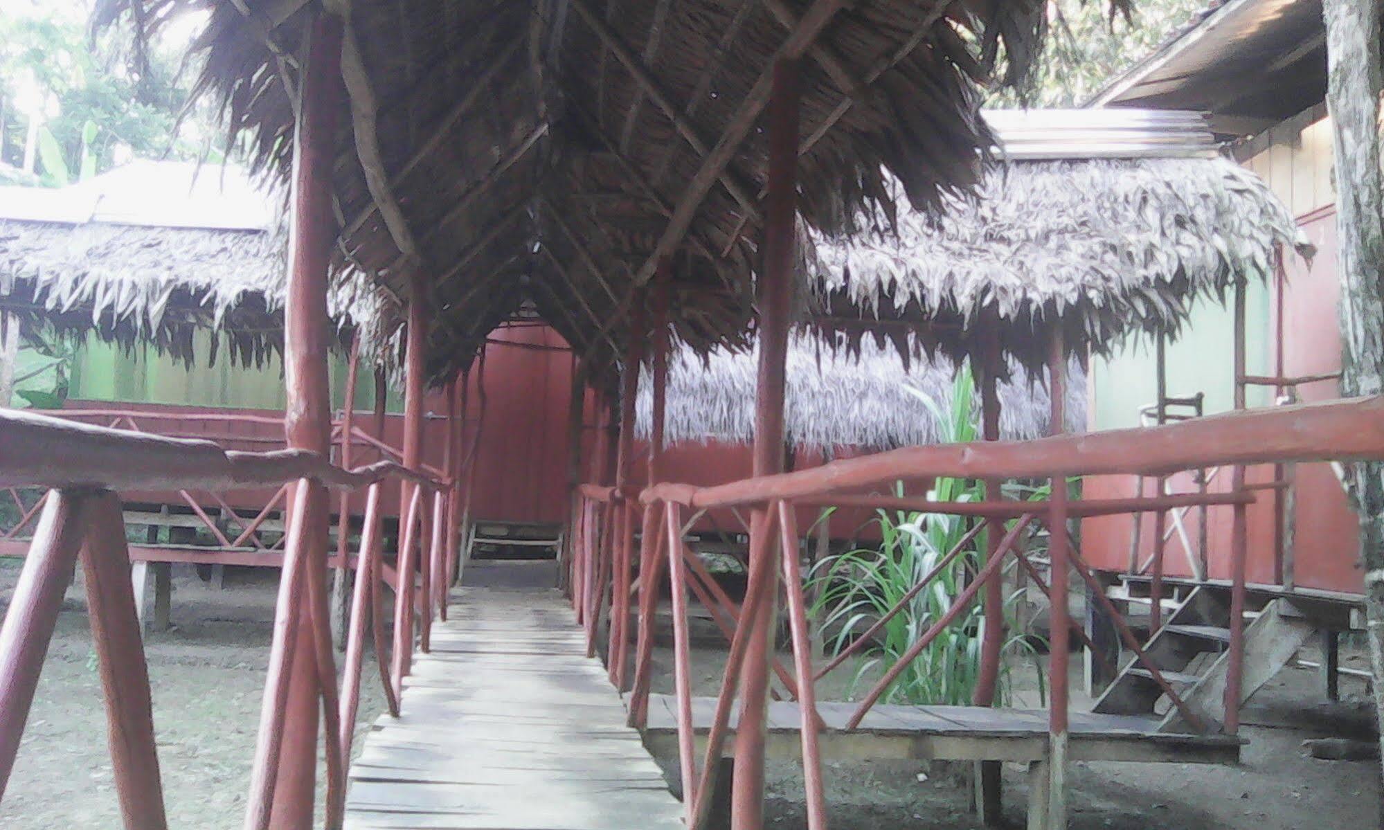 Amazon Queen Lodge Mazan Luaran gambar